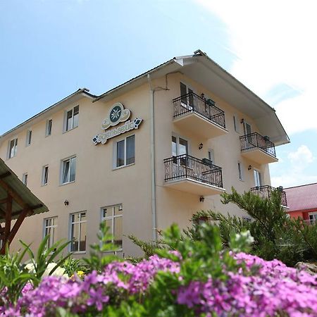 Отель Edelweiss Поляна Экстерьер фото